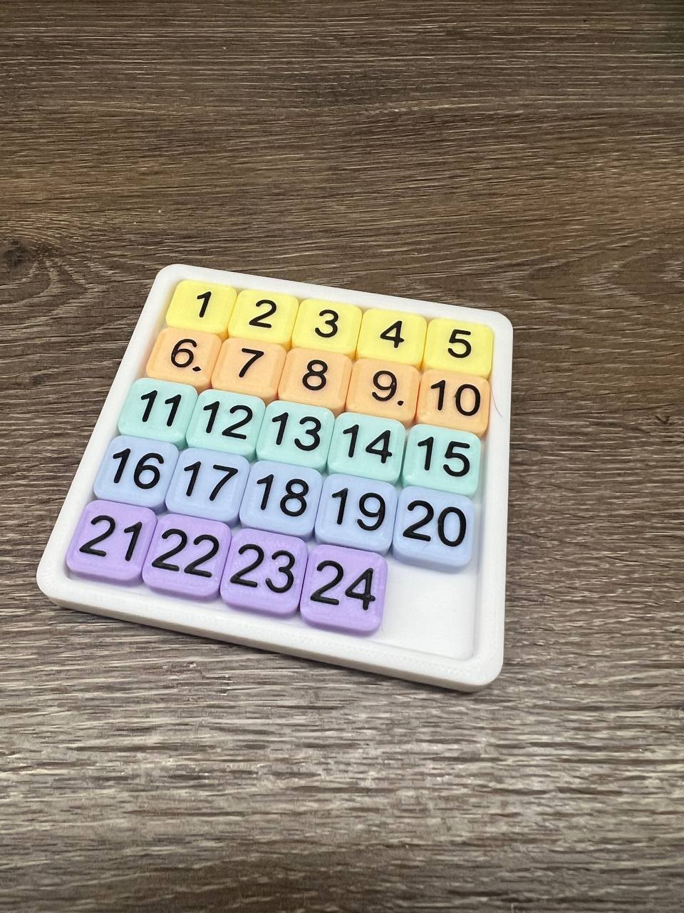 Пятнашки XXL: Цветная Логическая Головоломка — изображение 3